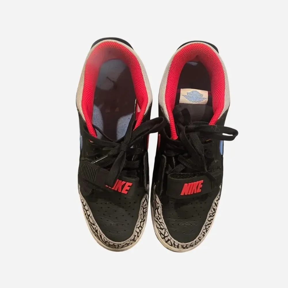 Jordan Men's black multi Trainers